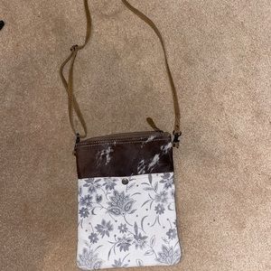 Myra Amemone small bag